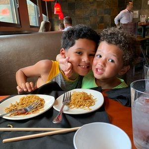 Meet your Posher, Leonard